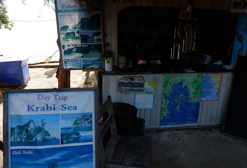 בית מלון כפרי Sunset Resort