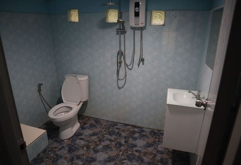 בית מלון כפרי Sunset Resort