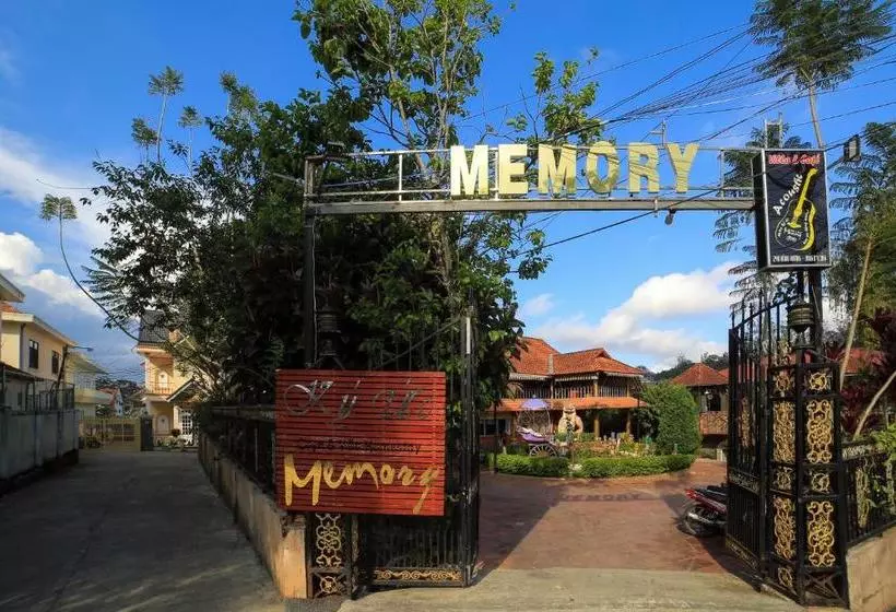 The Memory Villa & Coffee