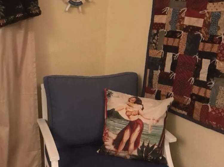 Bed and Breakfast Laid Back Manor