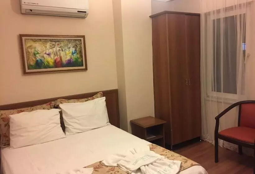 簡易ホテル Emin Butik Otel Amasra