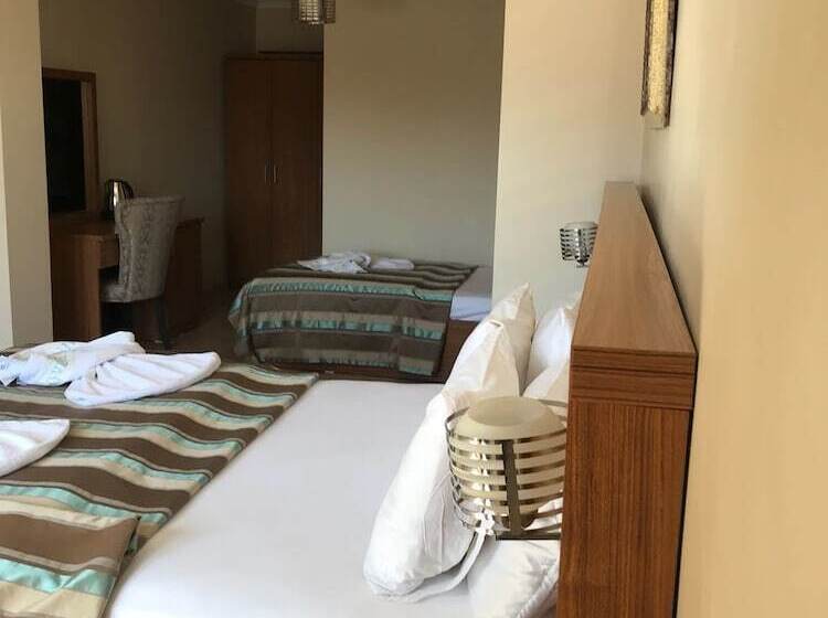 Хостел Emin Butik Otel Amasra