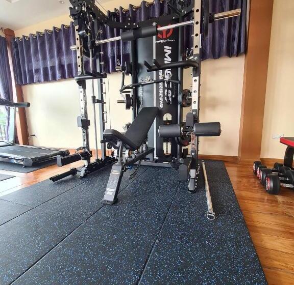 Szálloda Baan Sooksiri Bangsaray