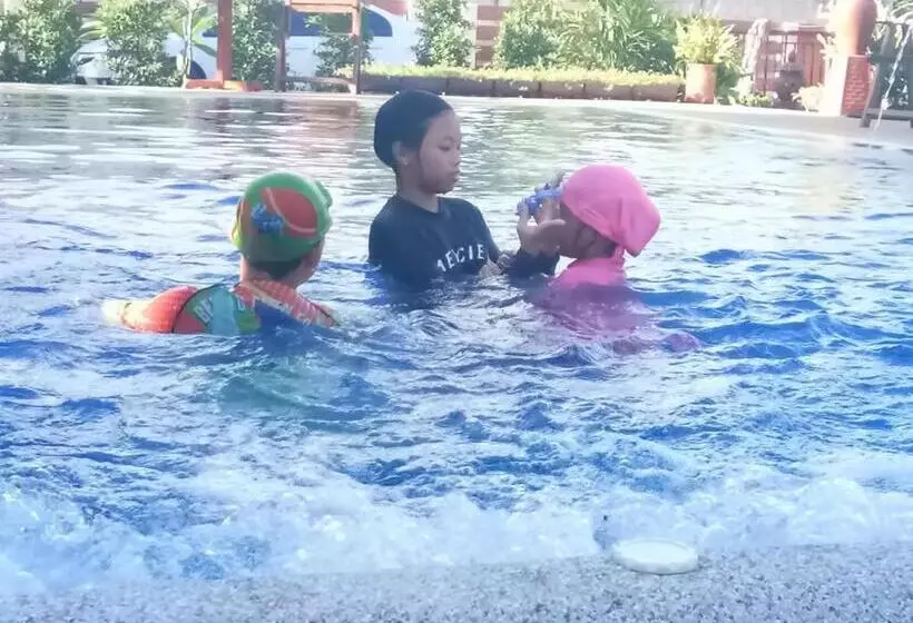 Hotelli Baan Sooksiri Bangsaray