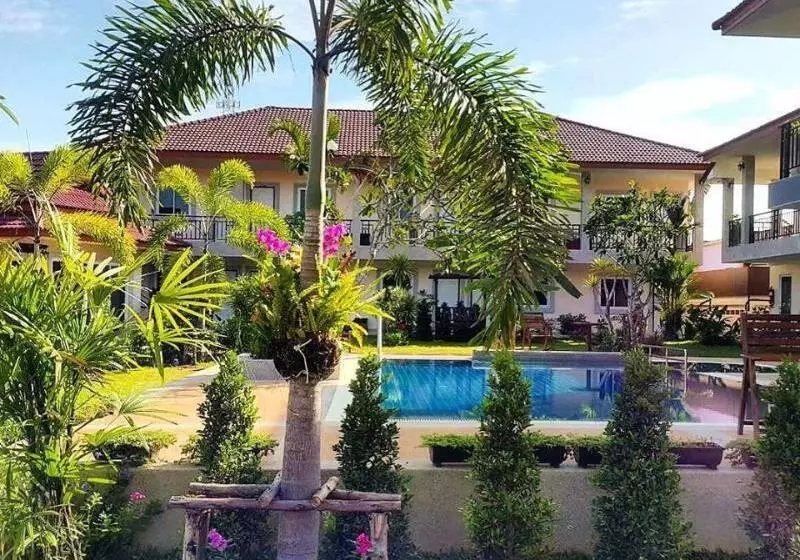 Hotelli Baan Sooksiri Bangsaray