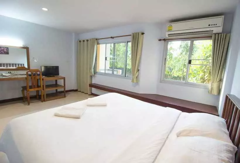 ホテル Banmaikaew