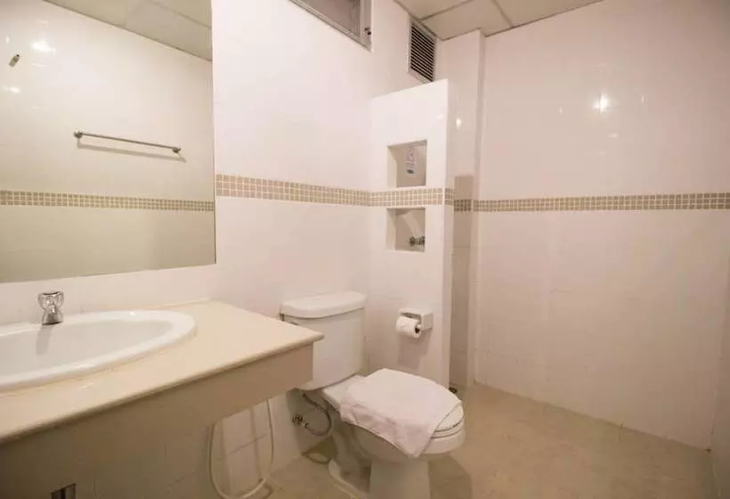 ホテル Banmaikaew