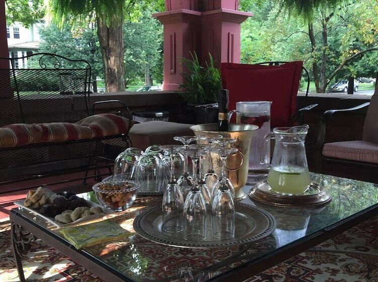 Otel Innbuffalo Off Elmwood