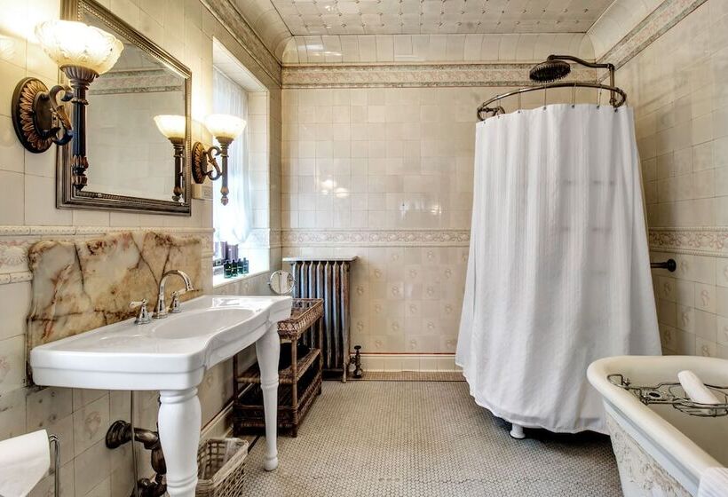 Otel Innbuffalo Off Elmwood