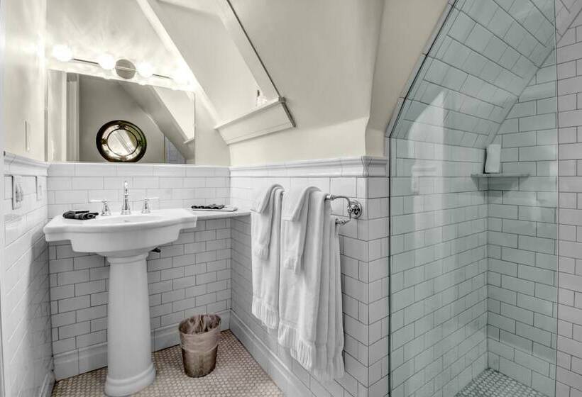 Otel Innbuffalo Off Elmwood