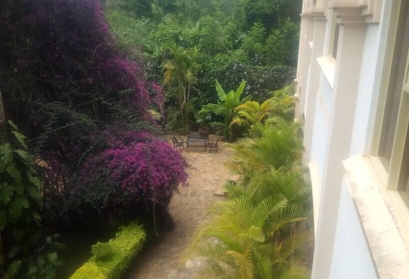 هتل Kilimanjaro Mountain Resorts Marangu