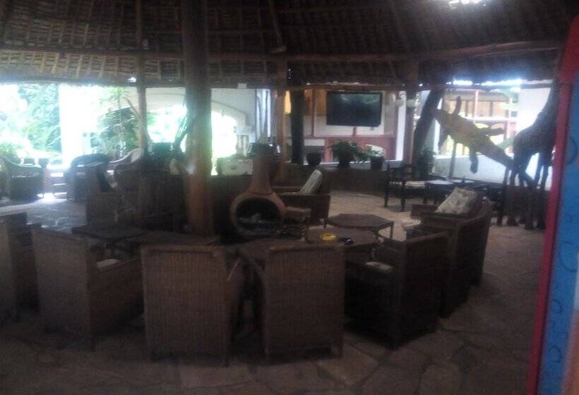 هتل Kilimanjaro Mountain Resorts Marangu