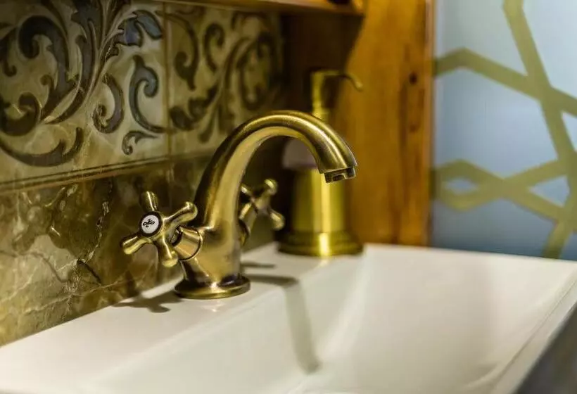 ホテル Kum Pansiyon