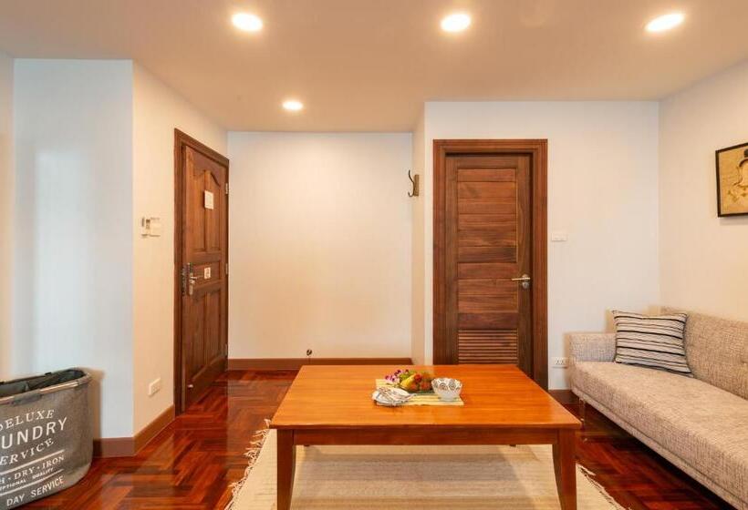 هتل Maneeya Park Residence