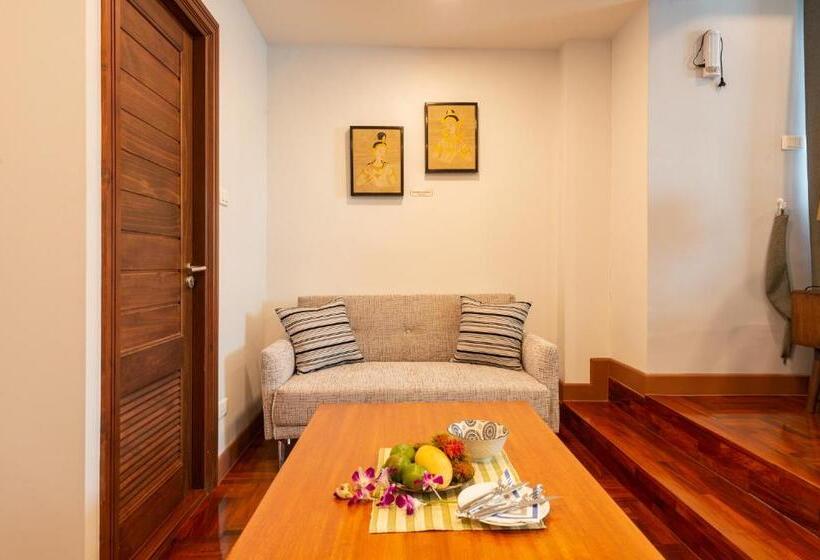 هتل Maneeya Park Residence