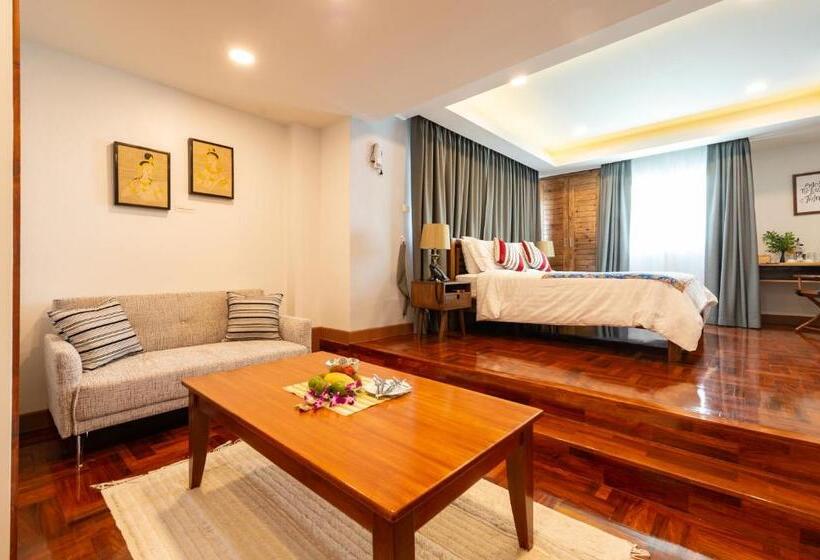 هتل Maneeya Park Residence