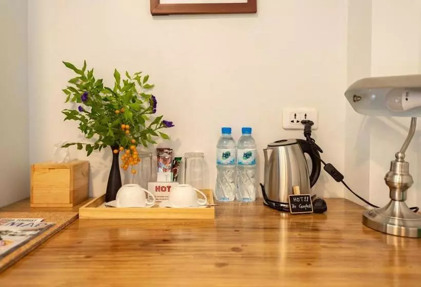 هتل Maneeya Park Residence