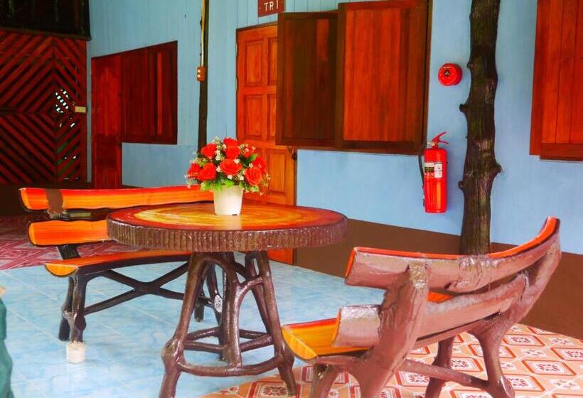 בית מלון כפרי Mata Guesthouse