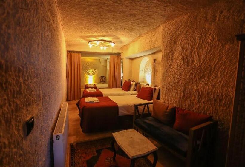 هتل Sunset Cave