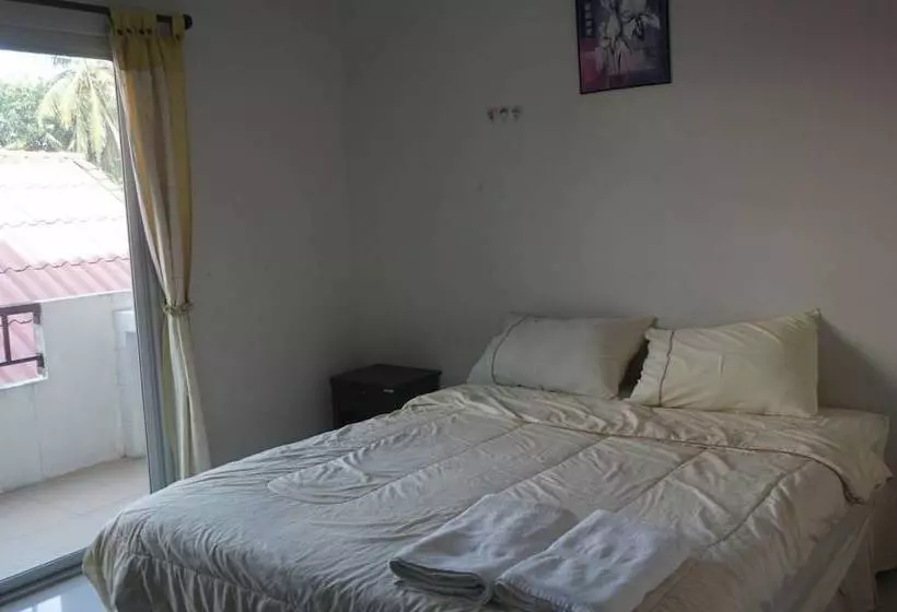 ホテル Rattima Apartment