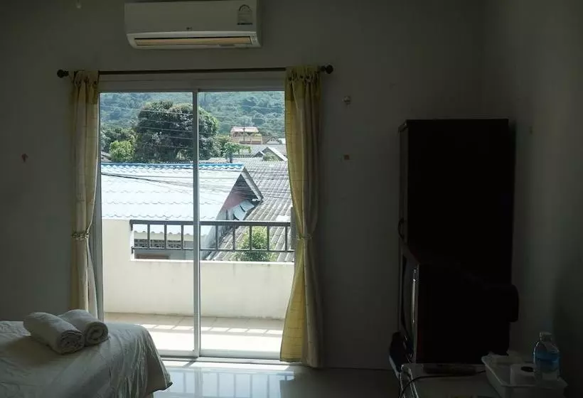 ホテル Rattima Apartment