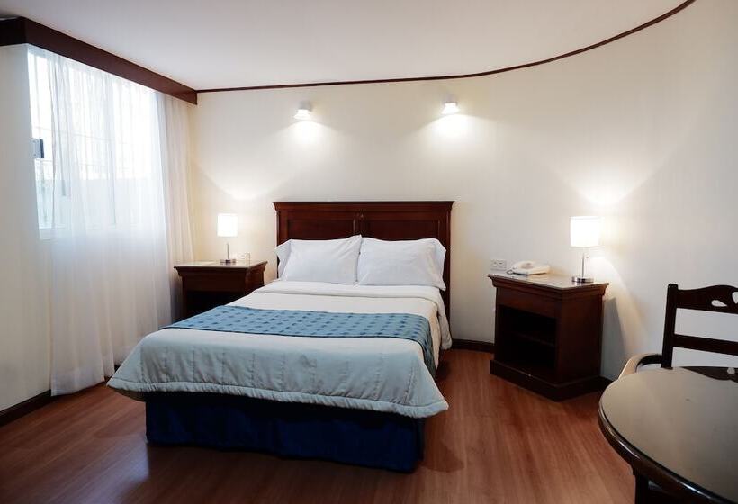 ホテル Tehuacan Plaza