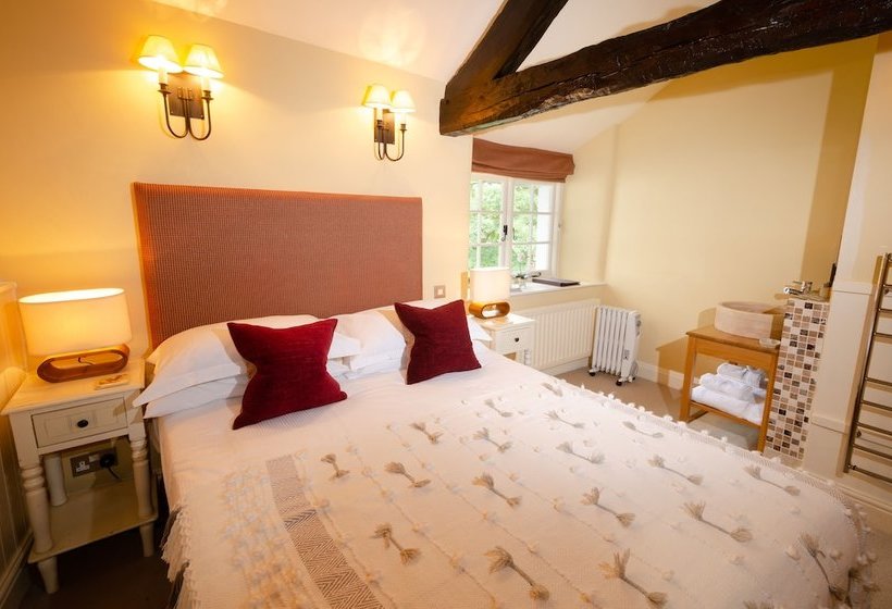 Hotelli The Eltermere Inn