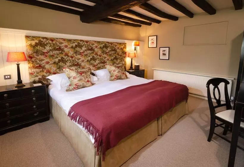 هتل The Eltermere Inn