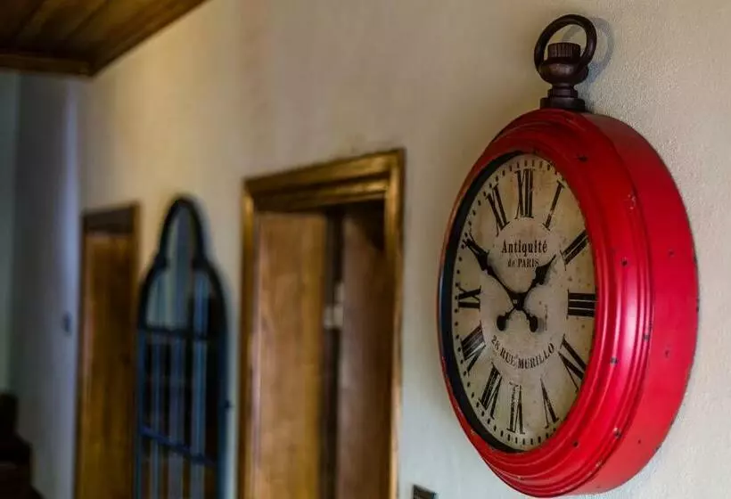 ホテル Kum Pansiyon