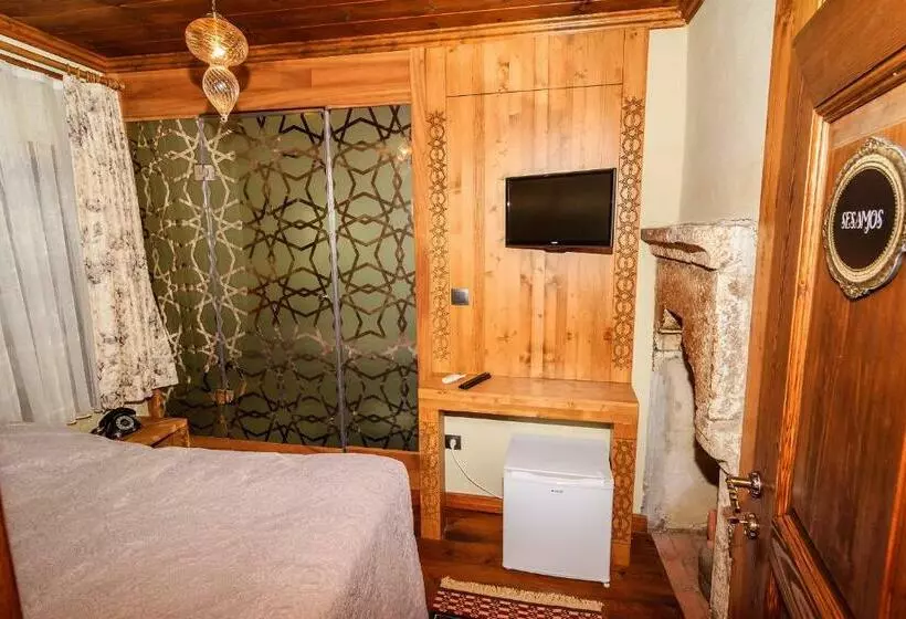 ホテル Kum Pansiyon