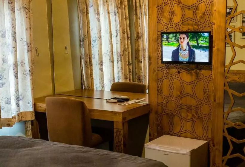 ホテル Kum Pansiyon