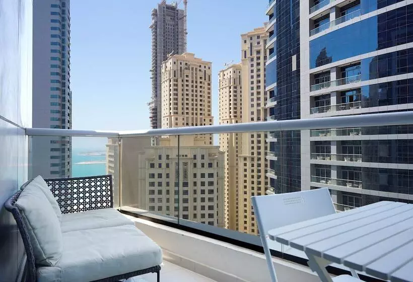 Maison Privee   Stunning 3 Floor Villa With Kids Room & Rooftop Terrace Over Dubai Marina