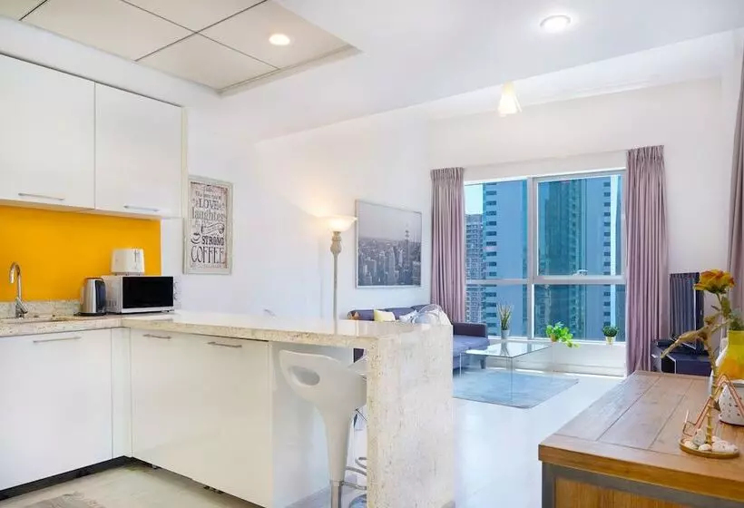 Maison Privee   Stunning 3 Floor Villa With Kids Room & Rooftop Terrace Over Dubai Marina