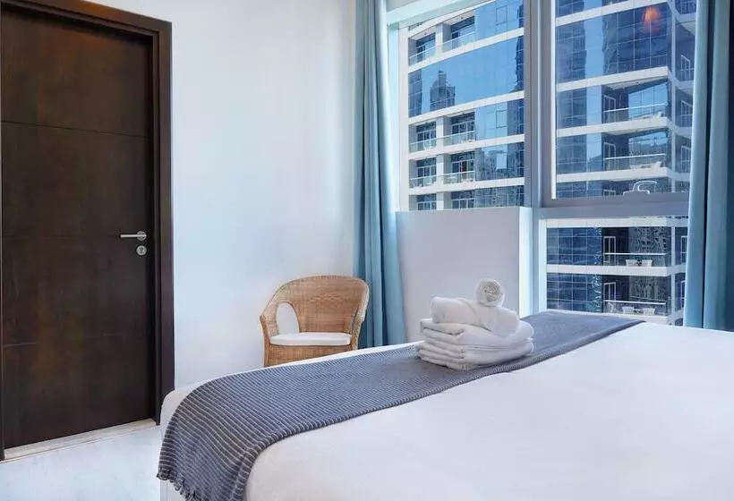 Maison Privee   Stunning 3 Floor Villa With Kids Room & Rooftop Terrace Over Dubai Marina