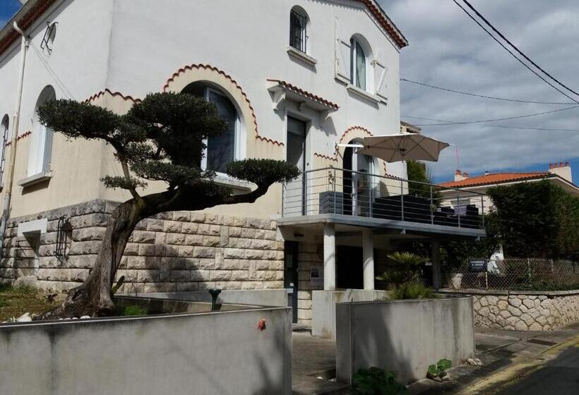 پانسیون Chambres D Hôtes La Pastourelle Royan Centre