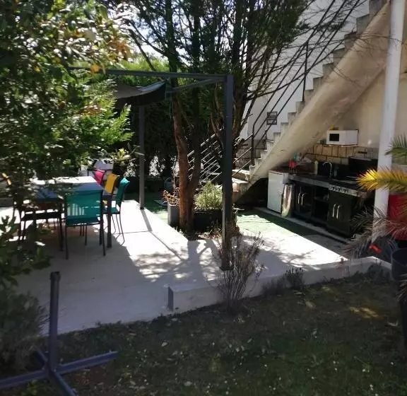 پانسیون Chambres D Hôtes La Pastourelle Royan Centre