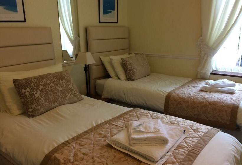 פנסיון Southcombe Guesthouse