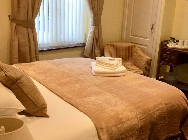 פנסיון Southcombe Guesthouse