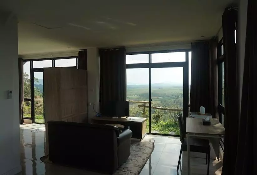 Lomakeskus The Adventure Mountain Club