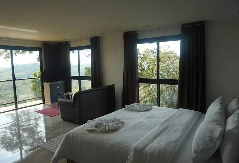 Lomakeskus The Adventure Mountain Club