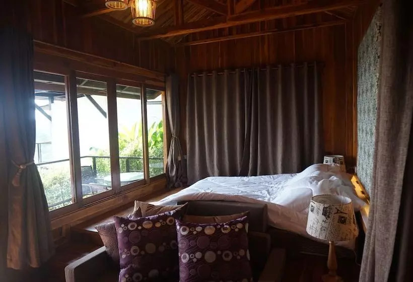 Lomakeskus The Adventure Mountain Club