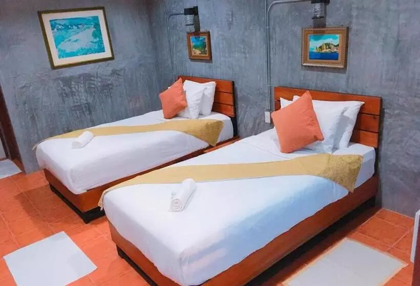 White Jail At Koh Tao Hostel