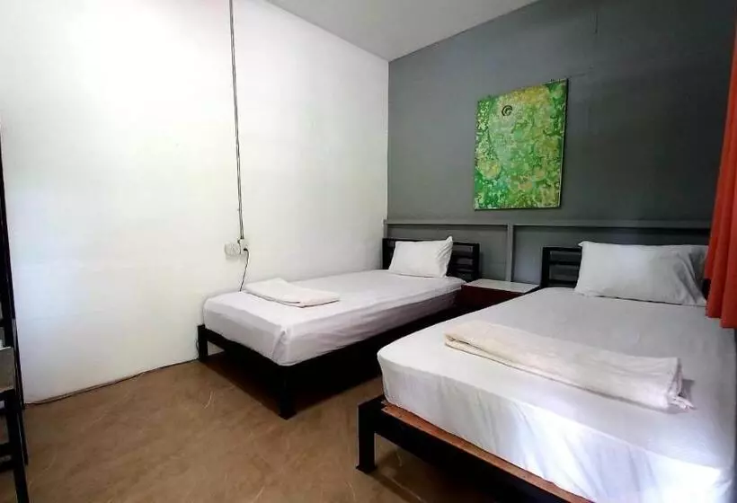 White Jail At Koh Tao Hostel