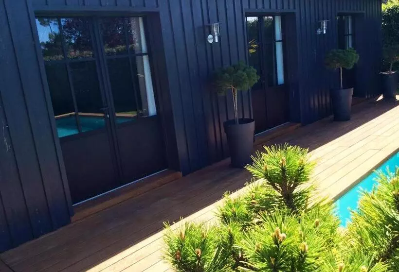 Aamiaismajoitus (B&B) Chambres D Hôte ô Bois Plage