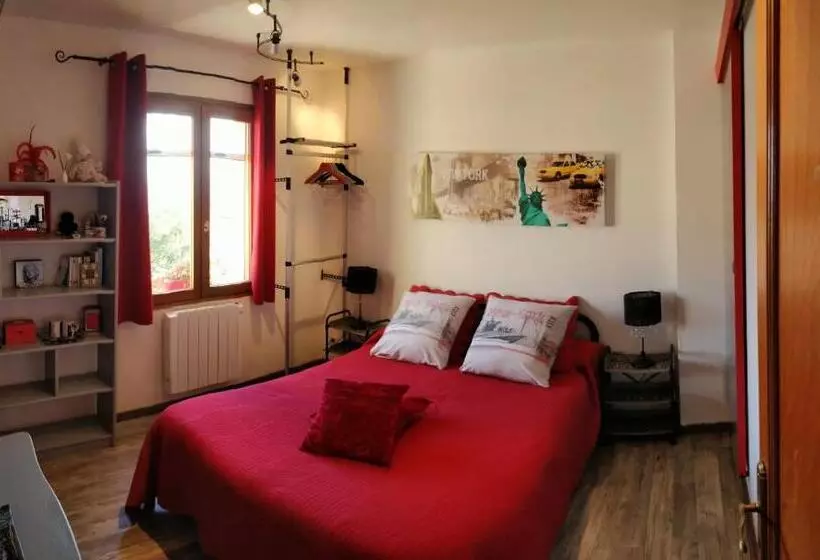 ベッドアンドブレックファースト L'oustalet