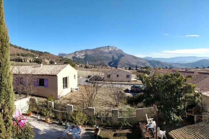 ベッドアンドブレックファースト L'oustalet