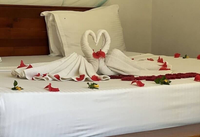 مبيت وإفطار Sky And Sand Zanzibar Beach Resort