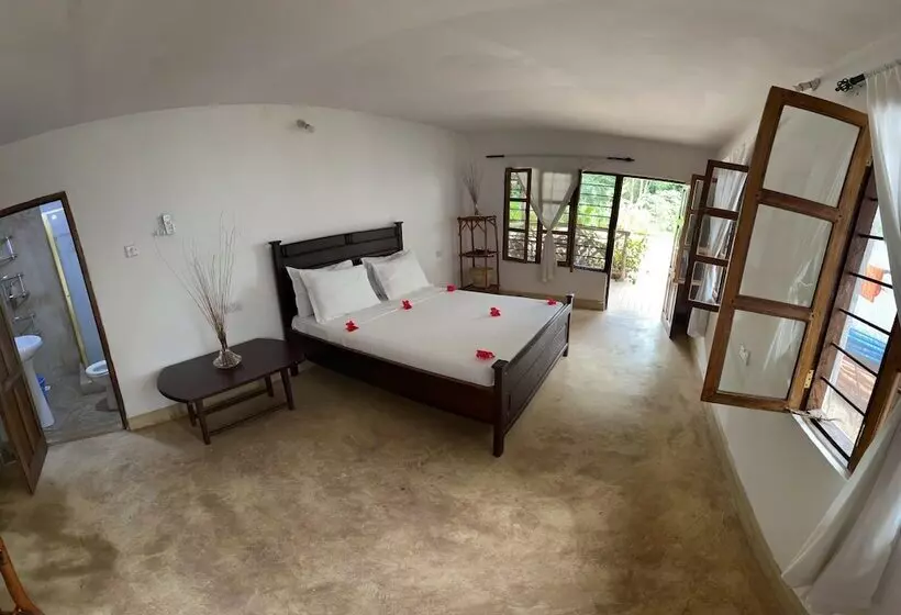 Aamiaismajoitus (B&B) Sky And Sand Zanzibar Beach Resort