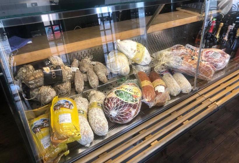 Grosshandlaren Hotell & Deli