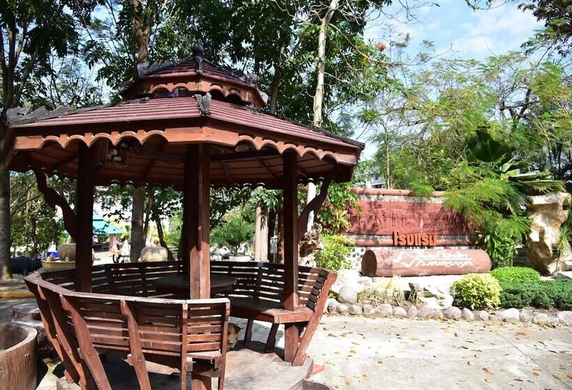 Hotel Phuranya Resort